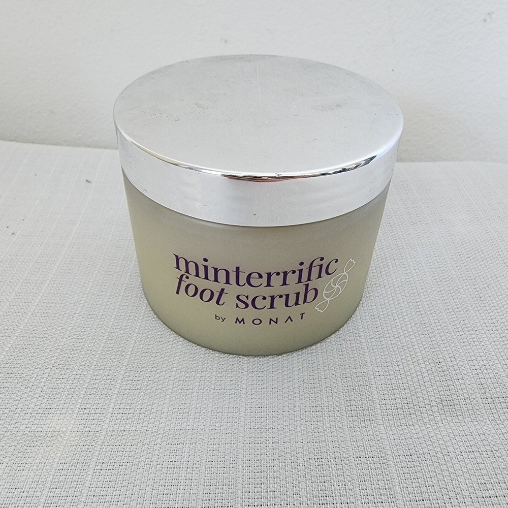 Monat Minteriffic Foot Scrub 12 OZ